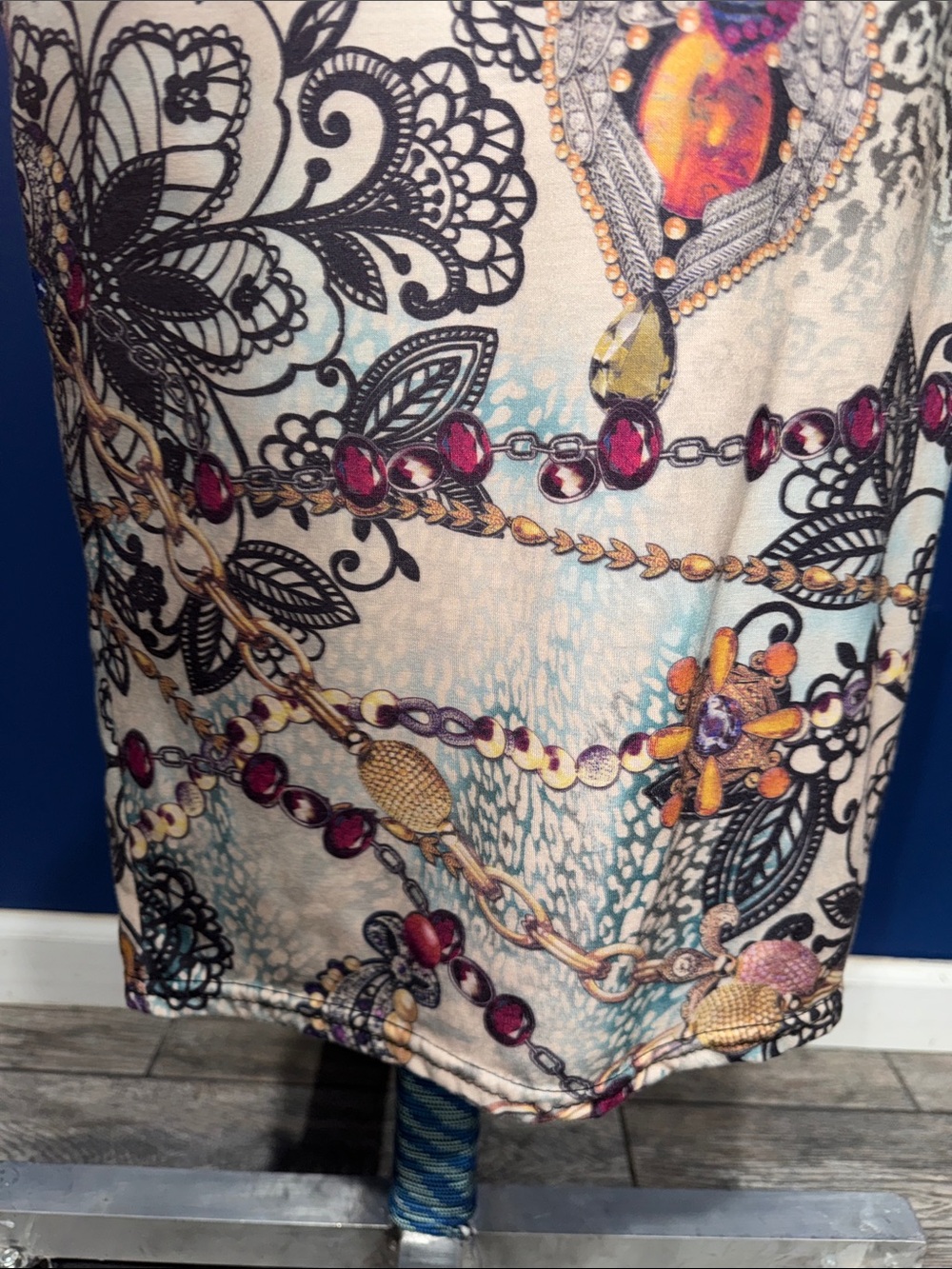Jolie Moi - Beige Printed Midi Dress Size Small - Picture 11 of 15